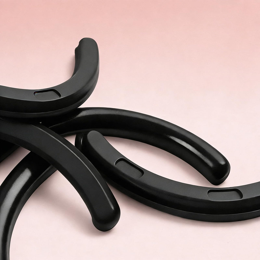 RHBACRU delicate lashes protection supports pain-free curling sessions.