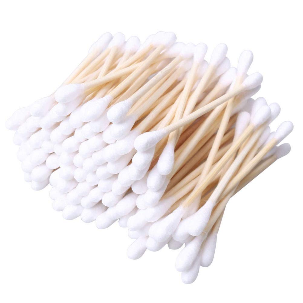 RIKWOG cotton swabs with bamboo handle ideal for gentle ear cleaning and precise detail