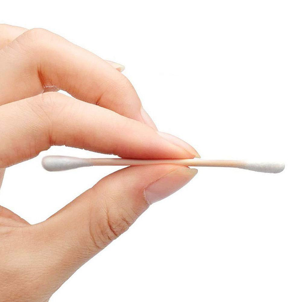RIKWOG cotton swabs with tightly wrapped heads for dependable performance