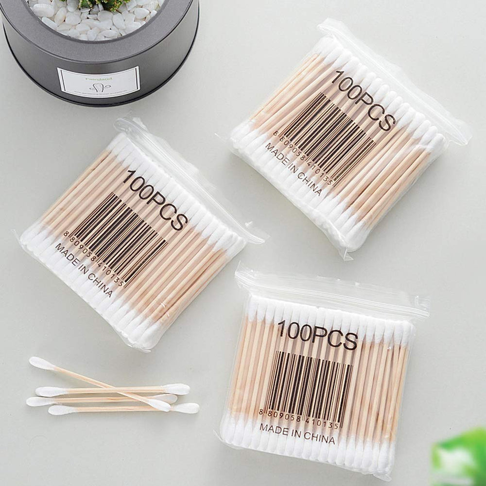 RIKWOG cotton swabs featuring 100% unbleached cotton for gentle touch