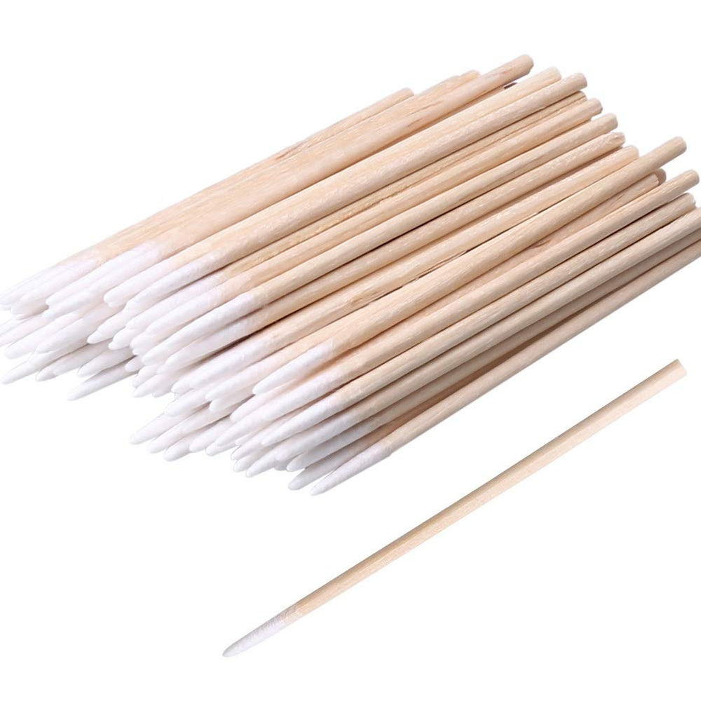 RIKWOG pointed cotton swabs with wooden handle for precise cleaning and makeup tasks.