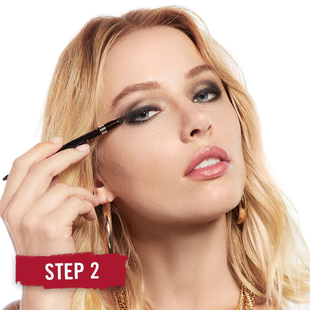 Rimmel Exaggerate eyeliner close-up highlighting crisp pigment and precision.