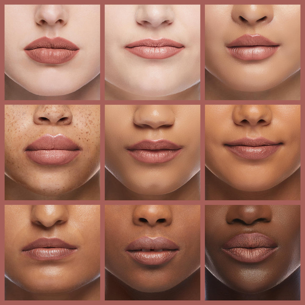 Rimmel Lasting Finish 8HR lip liner closeup on lips shows precise drawing.