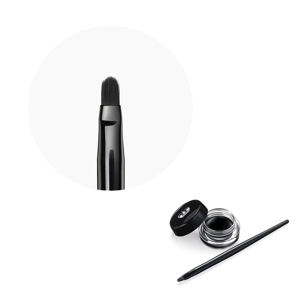 Rimmel Scandaleyes: aplicador profesional, control total