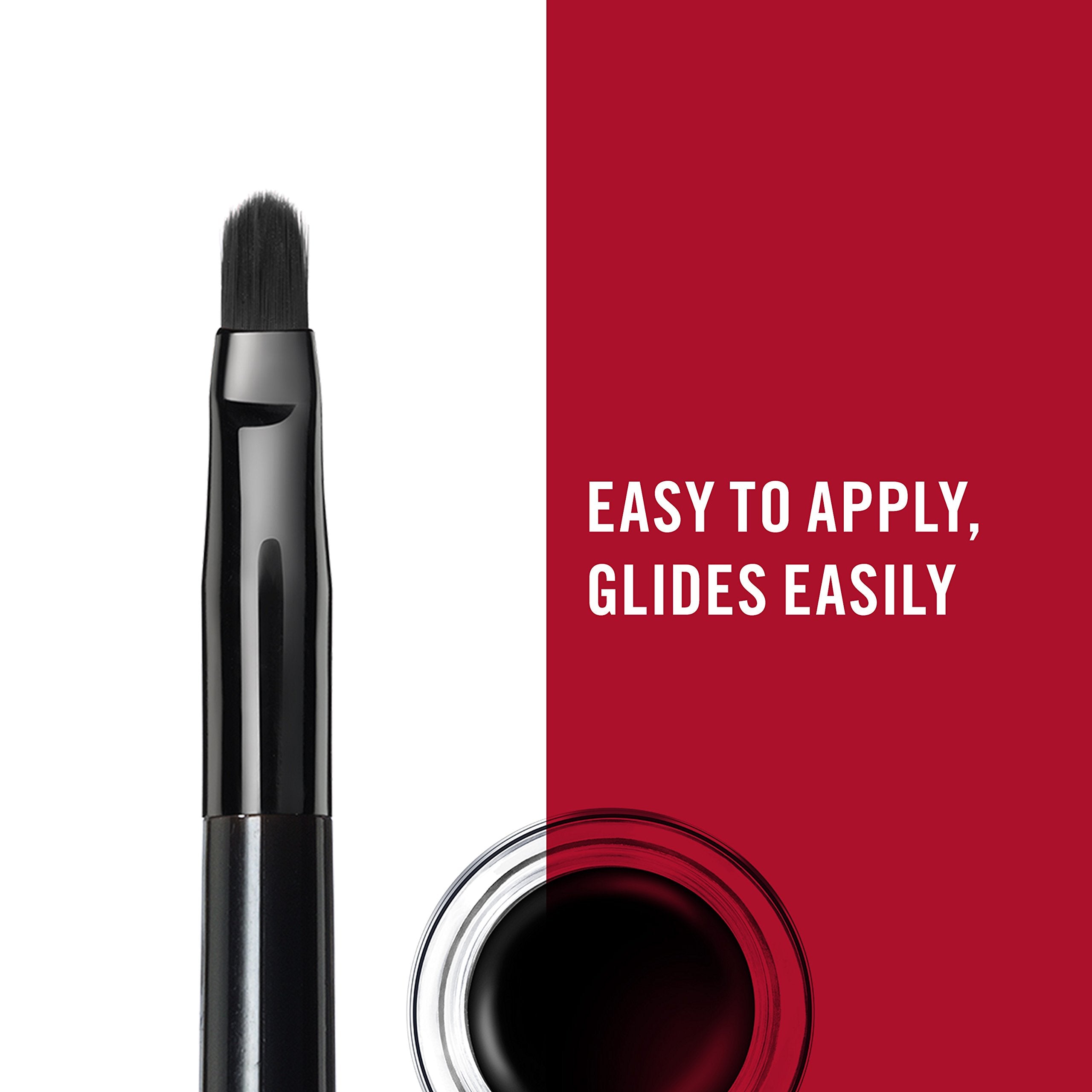 Rimmel Scandaleyes: muestra de color negro intenso