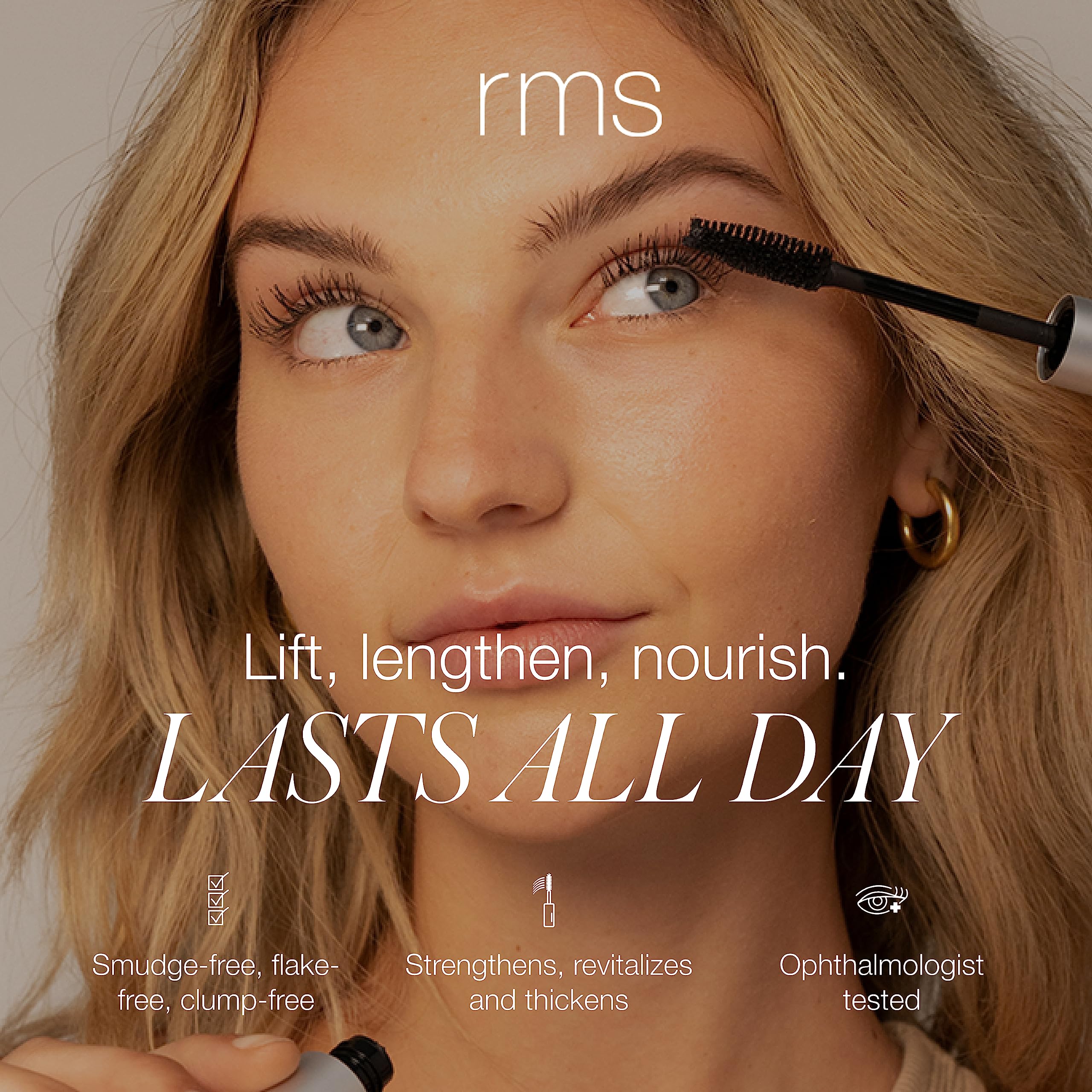 RMS Beauty Straight Up Volumizing Mascara: duración de 12 horas para pestañas definidas