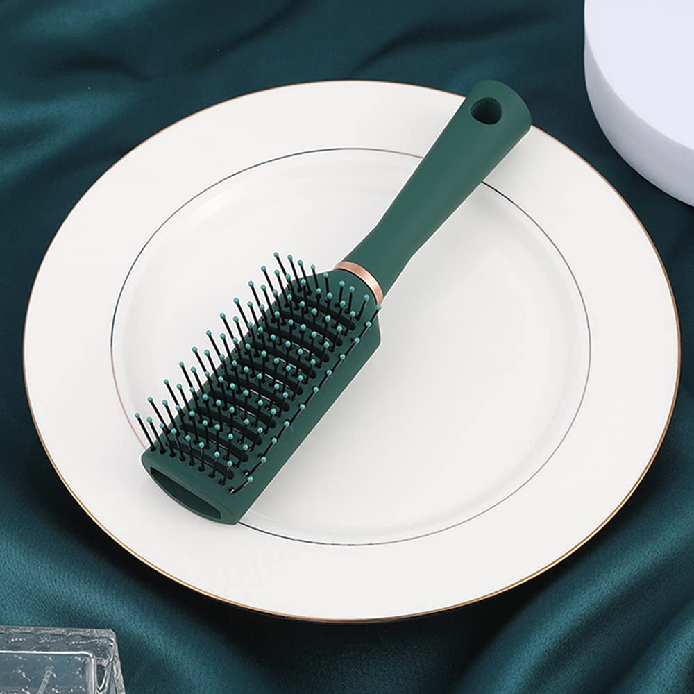 RN BEAUTY detangling brush blends fashion with practical care