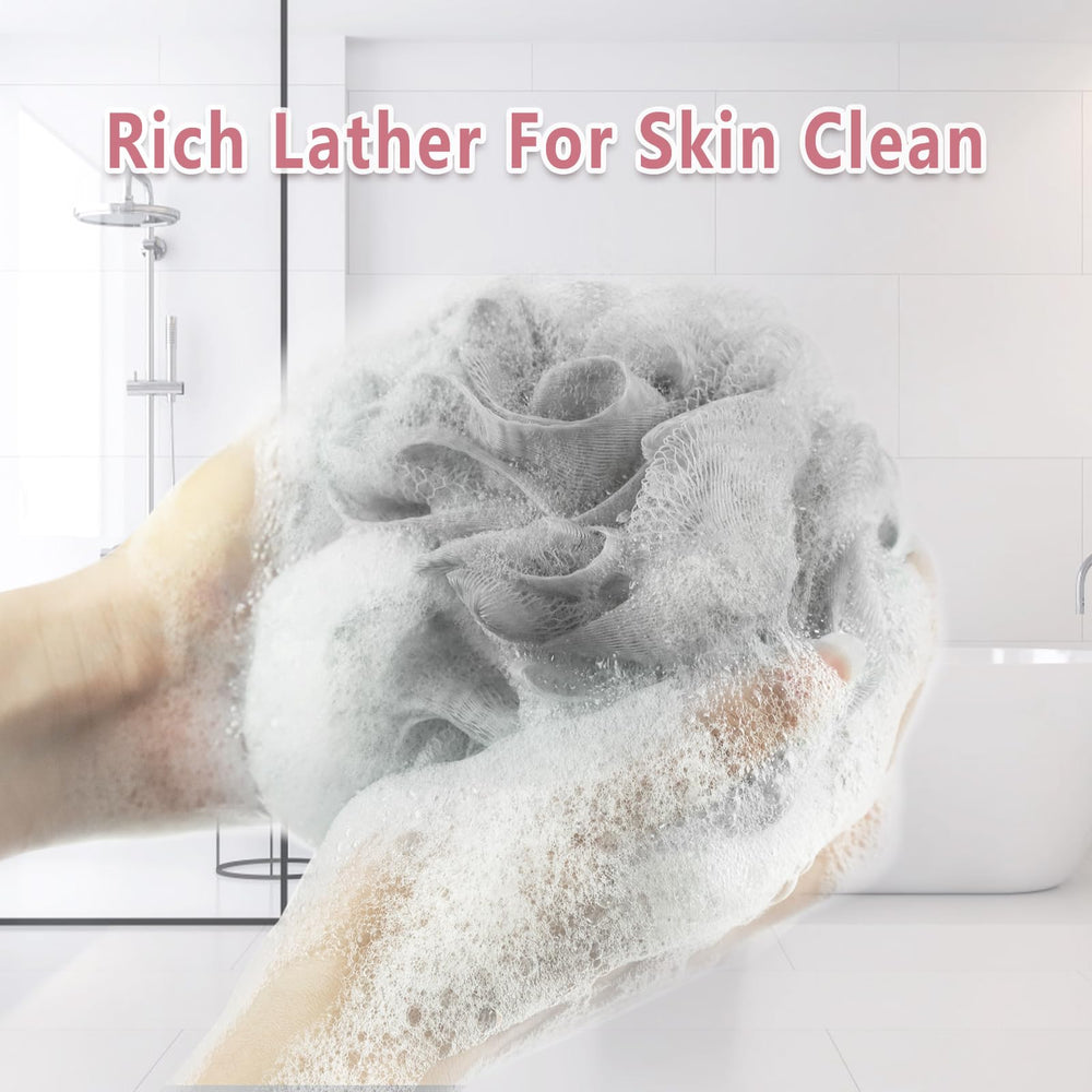 RNOAFMU loofah foam application—distributes body wash evenly for full-body cleansing.