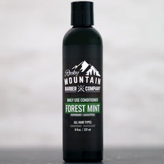 Condicionador Rocky Mountain Barber Company aroma menta para brillo y frescura diaria