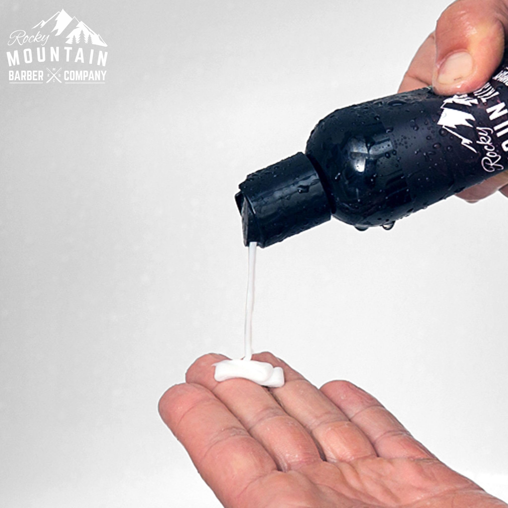 Condicionador Rocky Mountain Barber Company para pelo rizado y control del encrespamiento