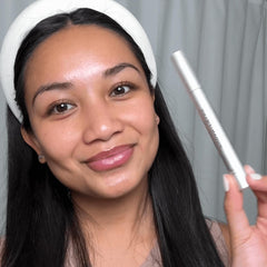 Rodan + Fields Lash Boost Serum packaging image highlights premium design.