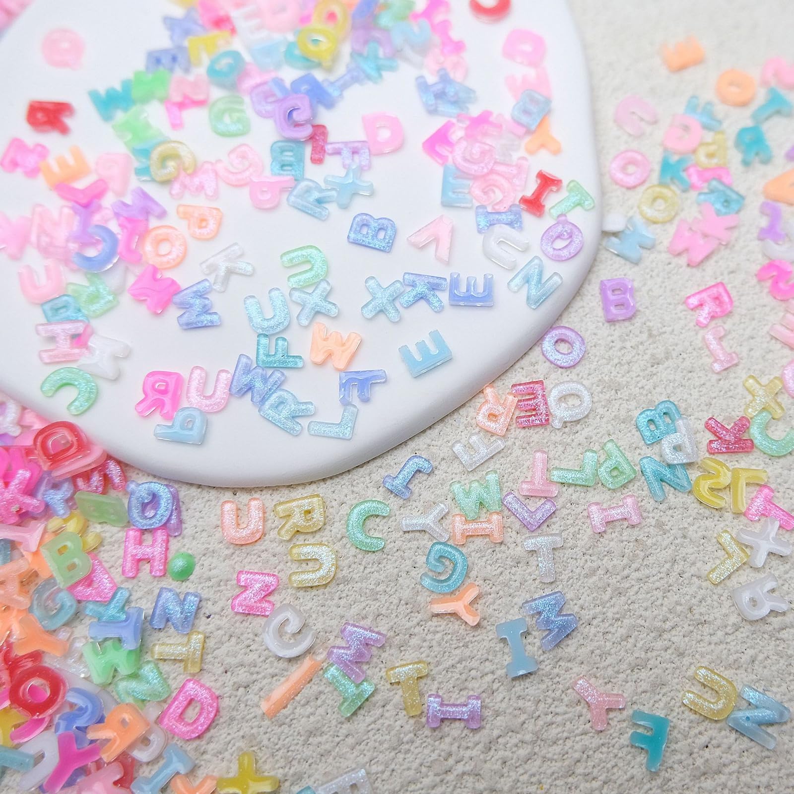 ROFIBUT acabado brillante para diseños llamativos en uñas.