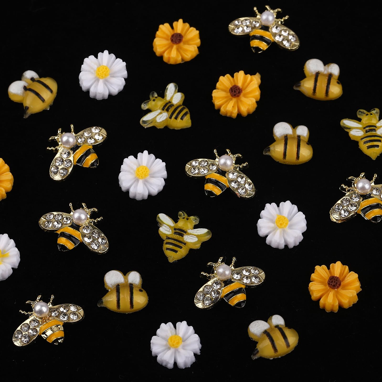 ROFIBUT Flores resina: joyas florales para uñas en eventos.