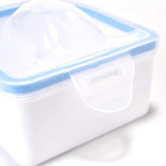 Rolabling spill-proof nail remover bowl protects surfaces during acetone use.