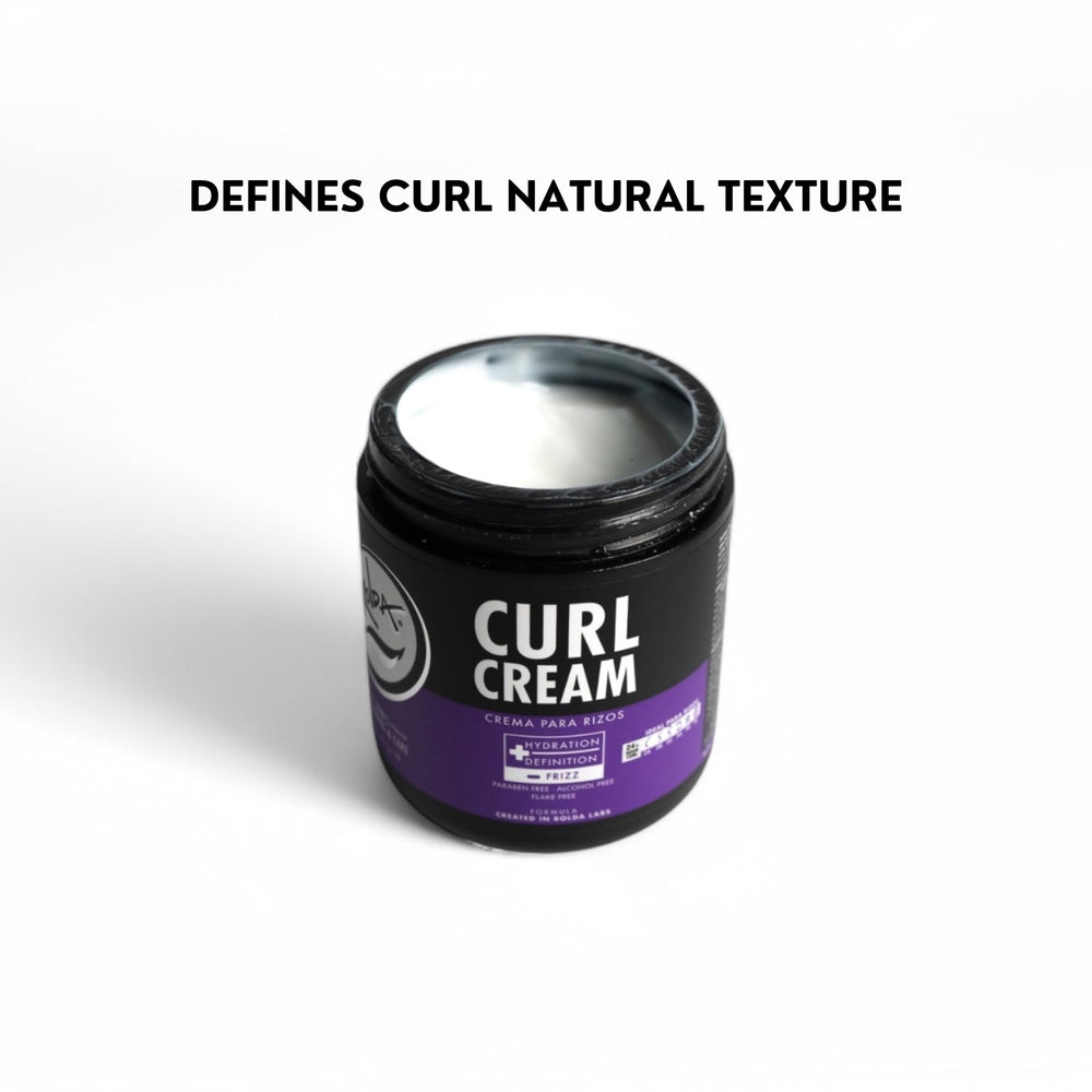 Rolda Curl Cream textura ligera facilita peinado diario.