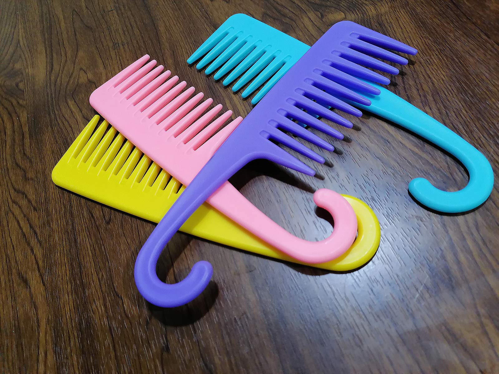 Ronchall wide-tooth comb ideal for wet or dry styling.