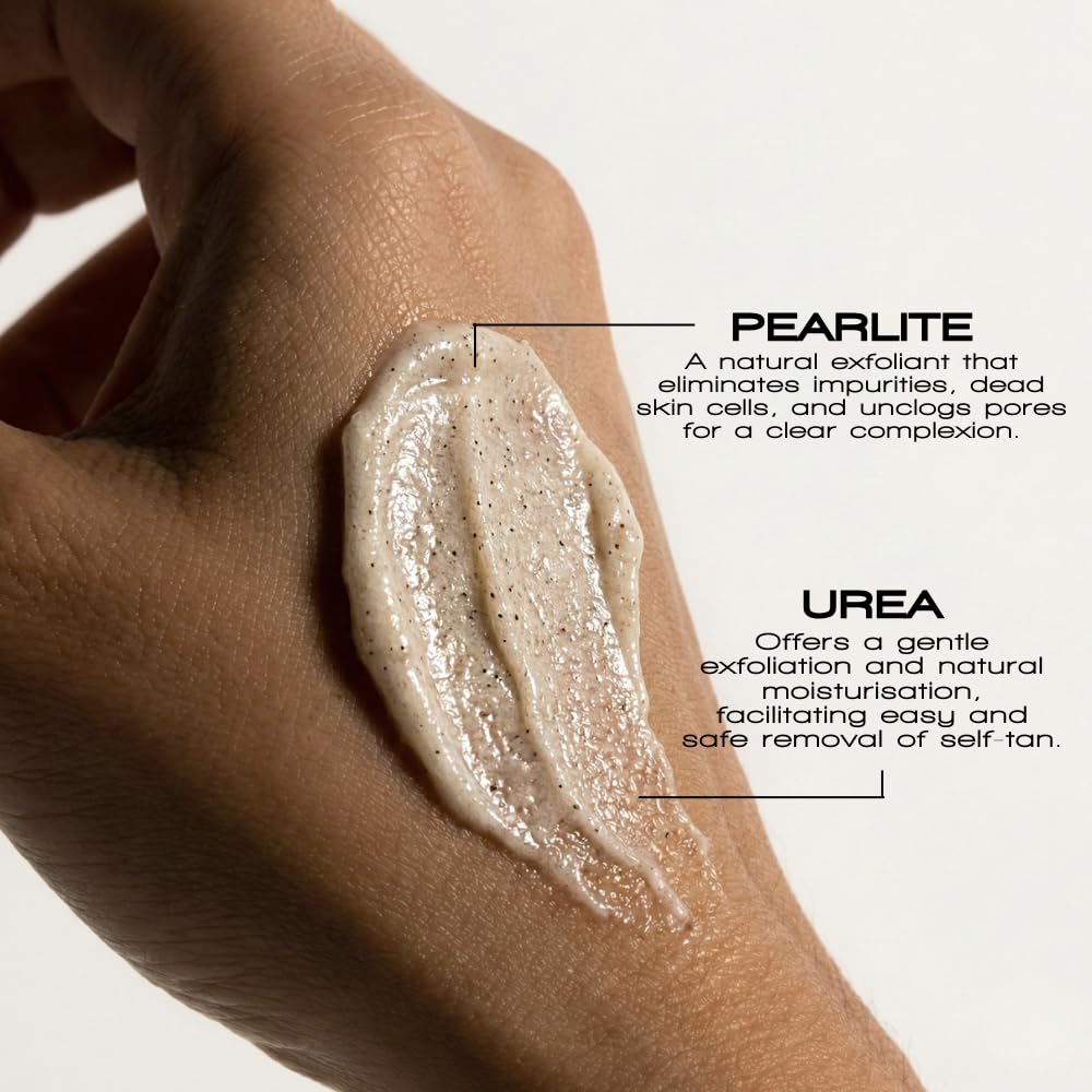 Applying Purity Excel on the arm for 60-second tan removal