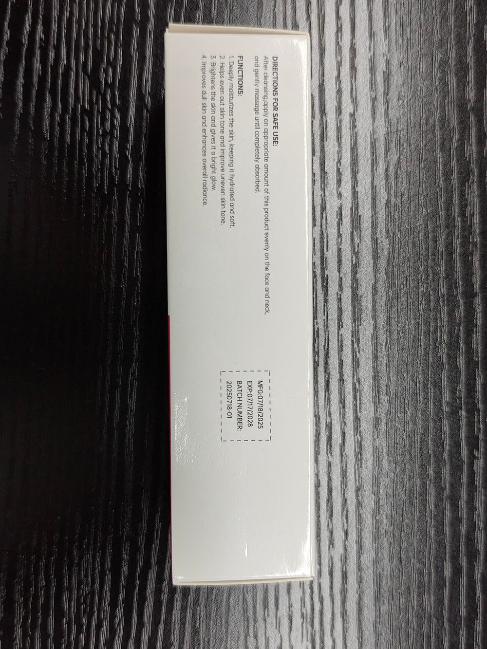 Roseblem con tranexamico 4% para apoyo en pigmentación delicada.