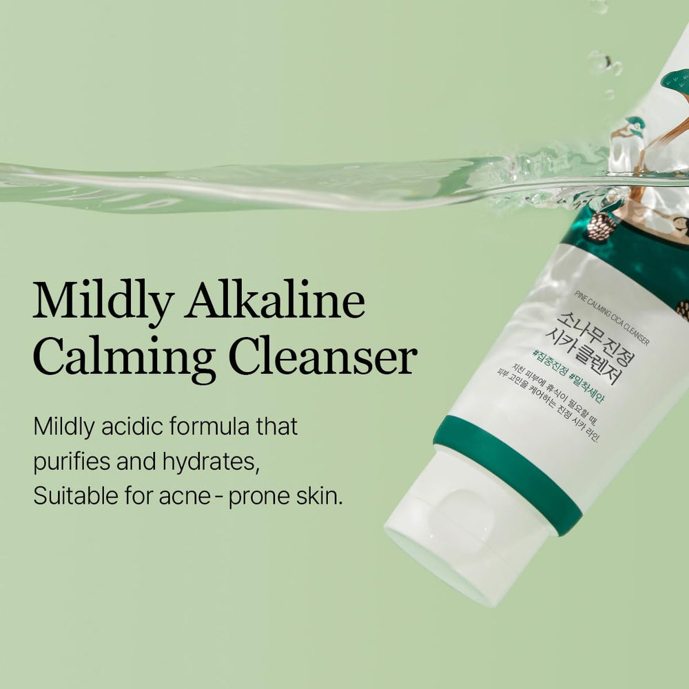 ROUND LAB Pine Calming Cica Cleanser espuma densa limpiando poros con suavidad