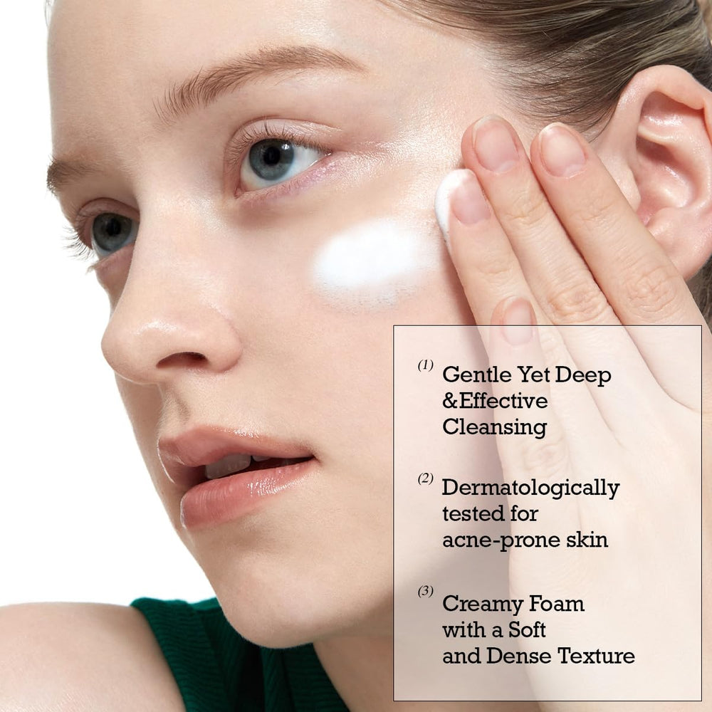 ROUND LAB Pine Calming Cica Cleanser textura cremosa para uso diario