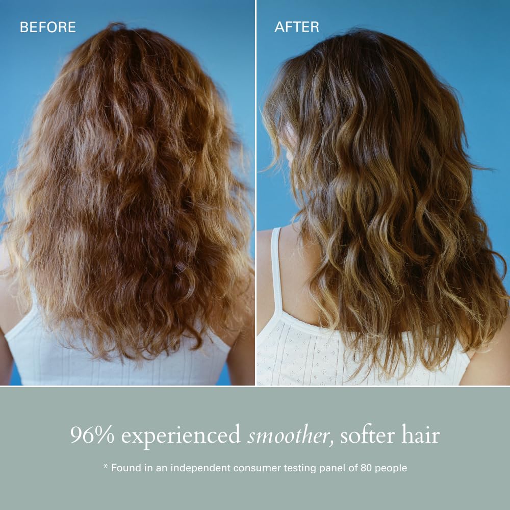 Close-up of RŌZ Foundation Conditioner creamy texture for silky, nourished hair.