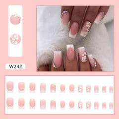 RTKHFZE French tip design showcases elegant nail style