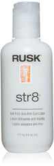 RUSK Str8 loción anti-frizz en botella, control suave del peinado.