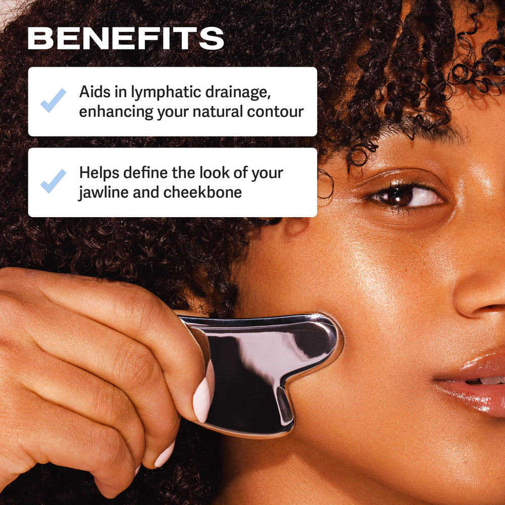Sacheu Gua Sha uses durable recycled stainless steel for everyday use.