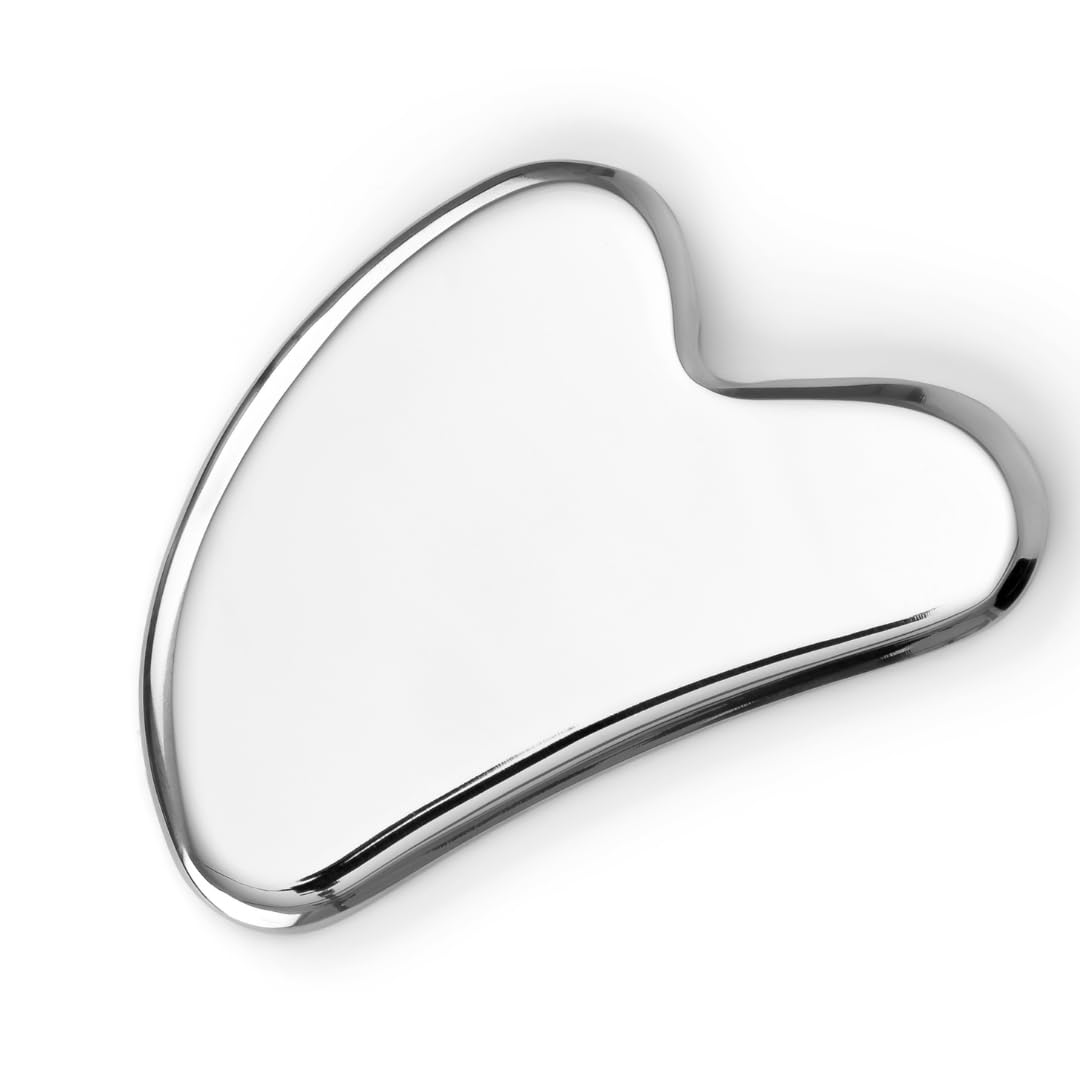Sacheu Gua Sha facial tool glides for lymphatic drainage and reduced puffiness.
