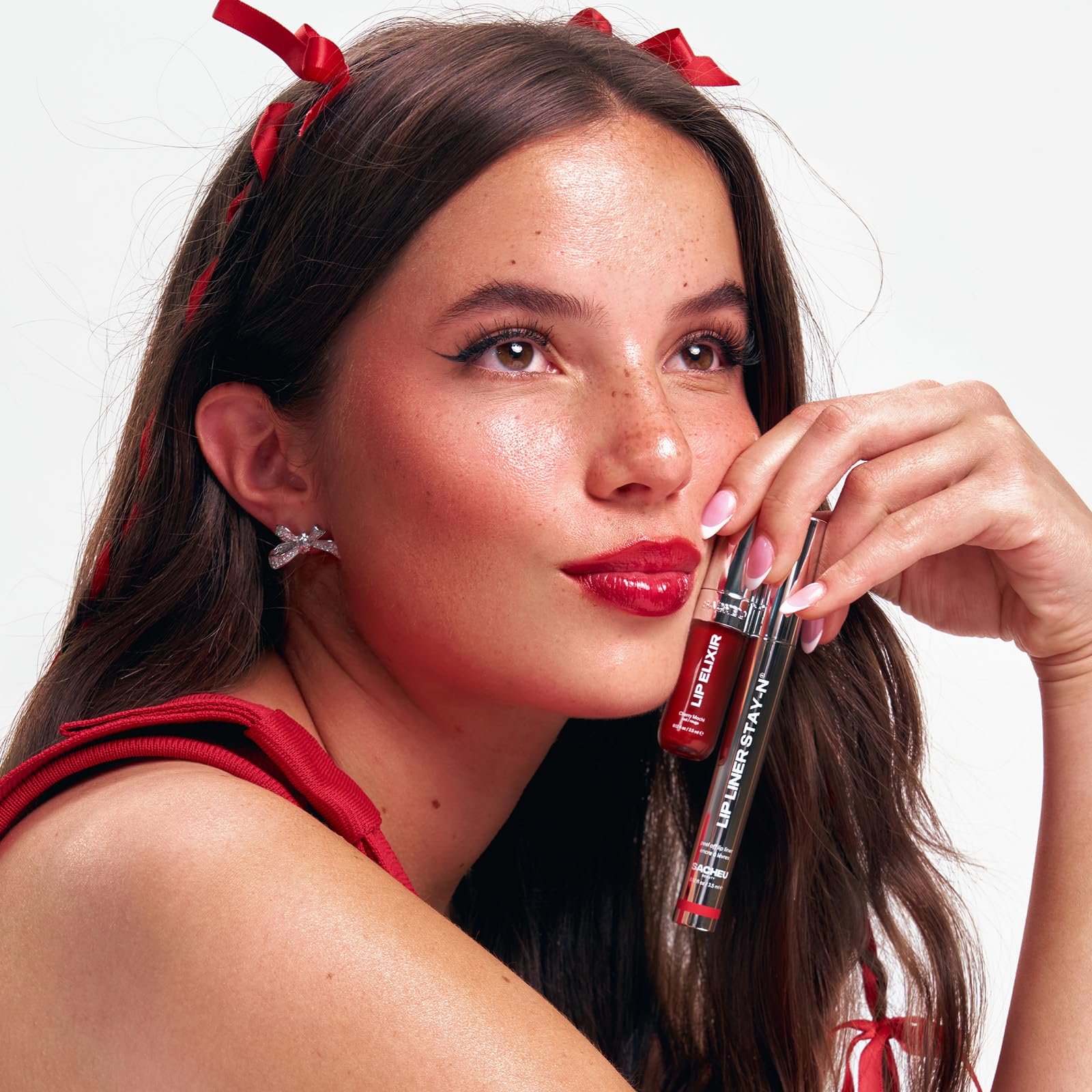 Sacheu Lip Liner STAY-N vegan and cruelty-free lip care option.