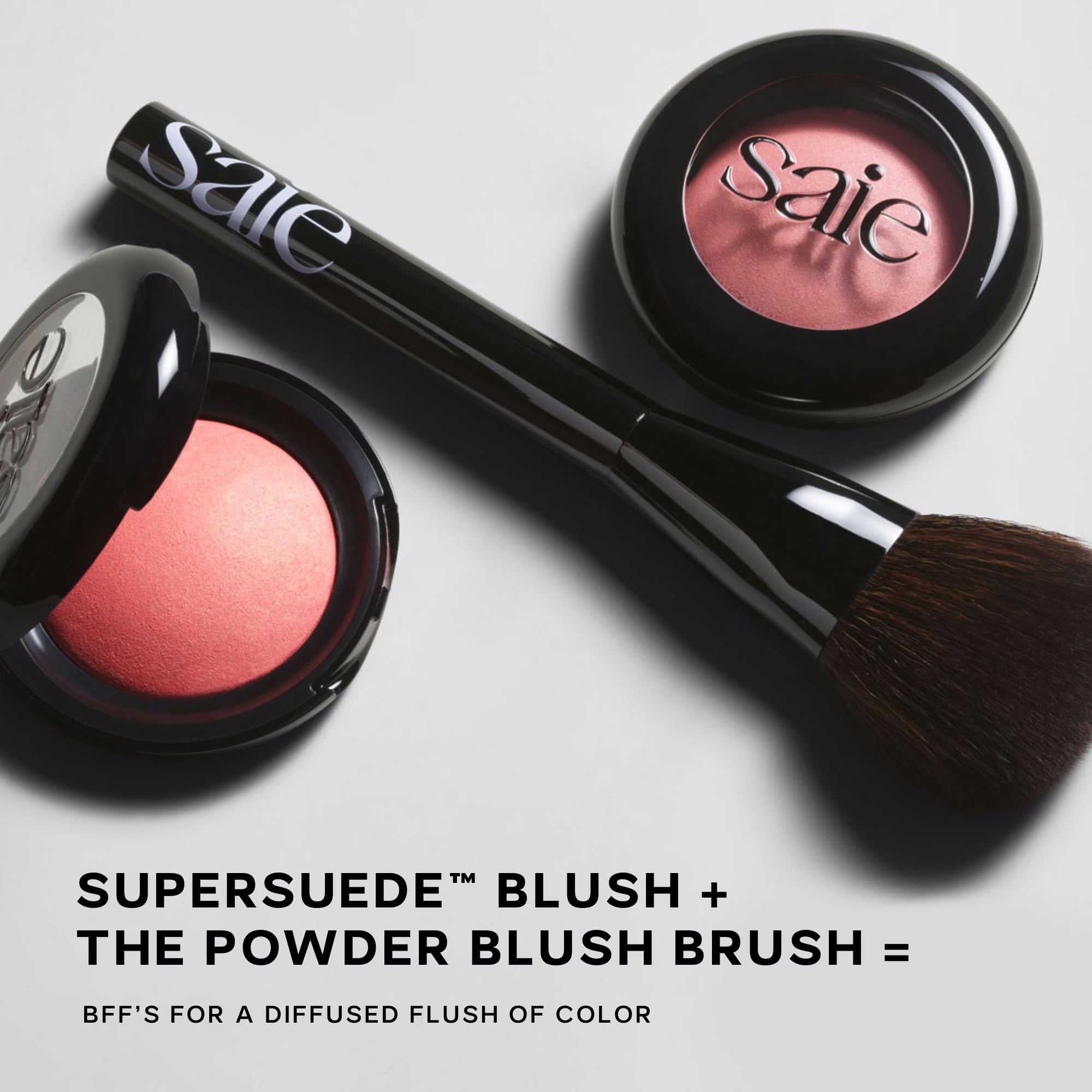 Saie Powder Blush Brush easy cleaning after use maintains hygiene