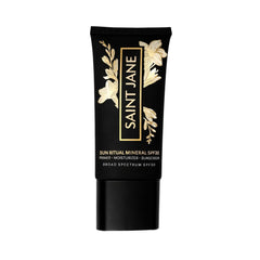 SAINT JANE Luxury Sun Ritual swatch reveals invisible texture and pore blurring.