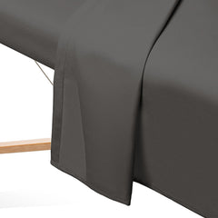 Saloniture complete 3-piece set simplifies studio setup and cleanup.