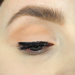 Delineador sin fragancia de Sandstone Scandinavia, negro para ojos reactivos.