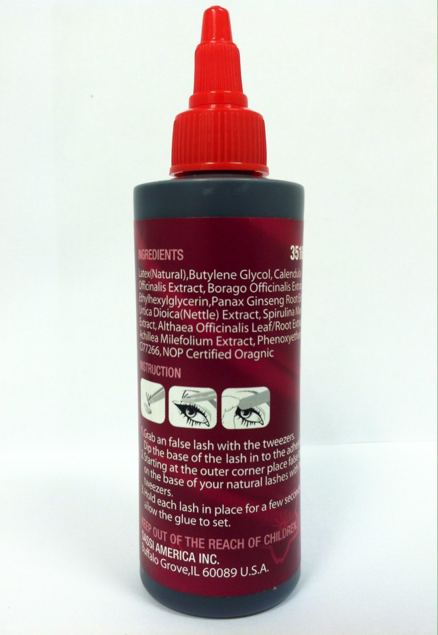 Sassi Eyelash Glue Dark 4oz lash-adhesive-application showing durable, long-lasting wear.