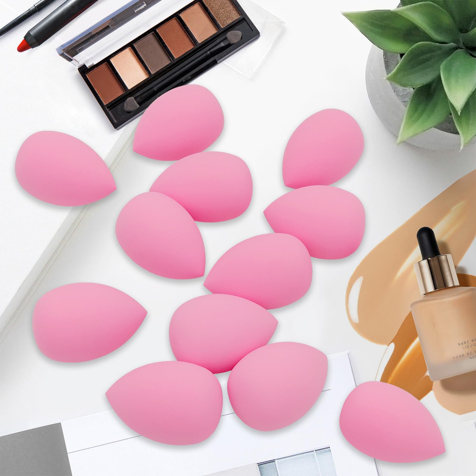 Scartink daily face tool for travel-ready makeup in a compact set.