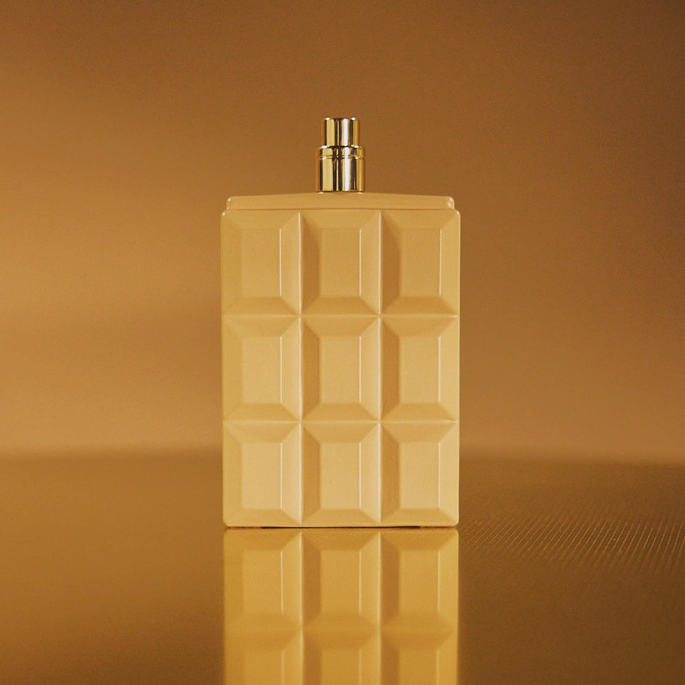 SCENT BEAUTY Sabrina Carpenter Caramel Dream EDP wrist application demonstrating versatile wear