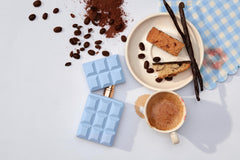 Scent Beauty Sabrina Me Espresso note-ginger-chocolate close-up hints playful sweetness