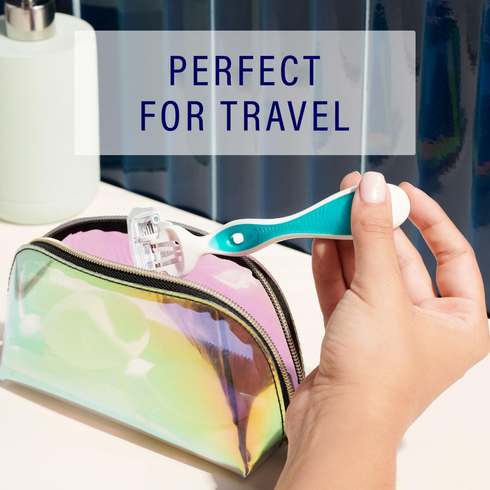 Schick Hydro Silk Sensitive ergonomic textured handle for secure grip.