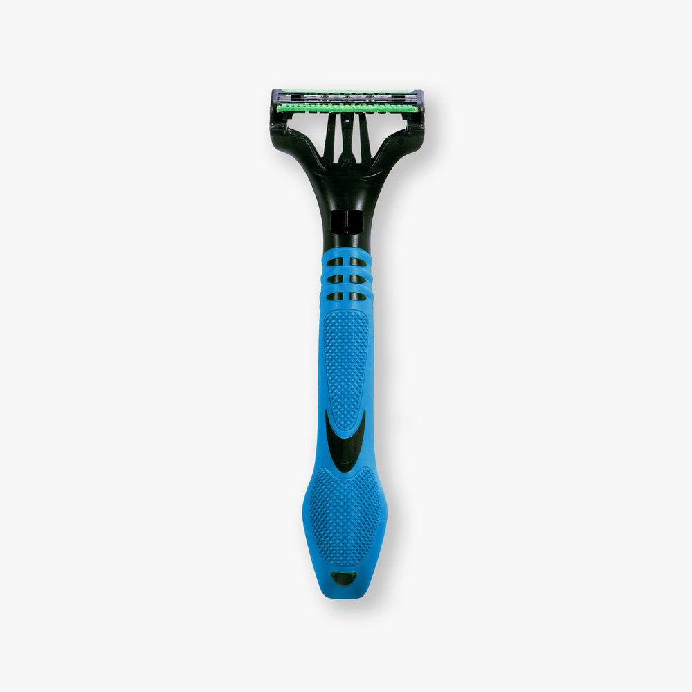 Schick Xtreme 3 Duo Comfort packaging highlights four-razor value.
