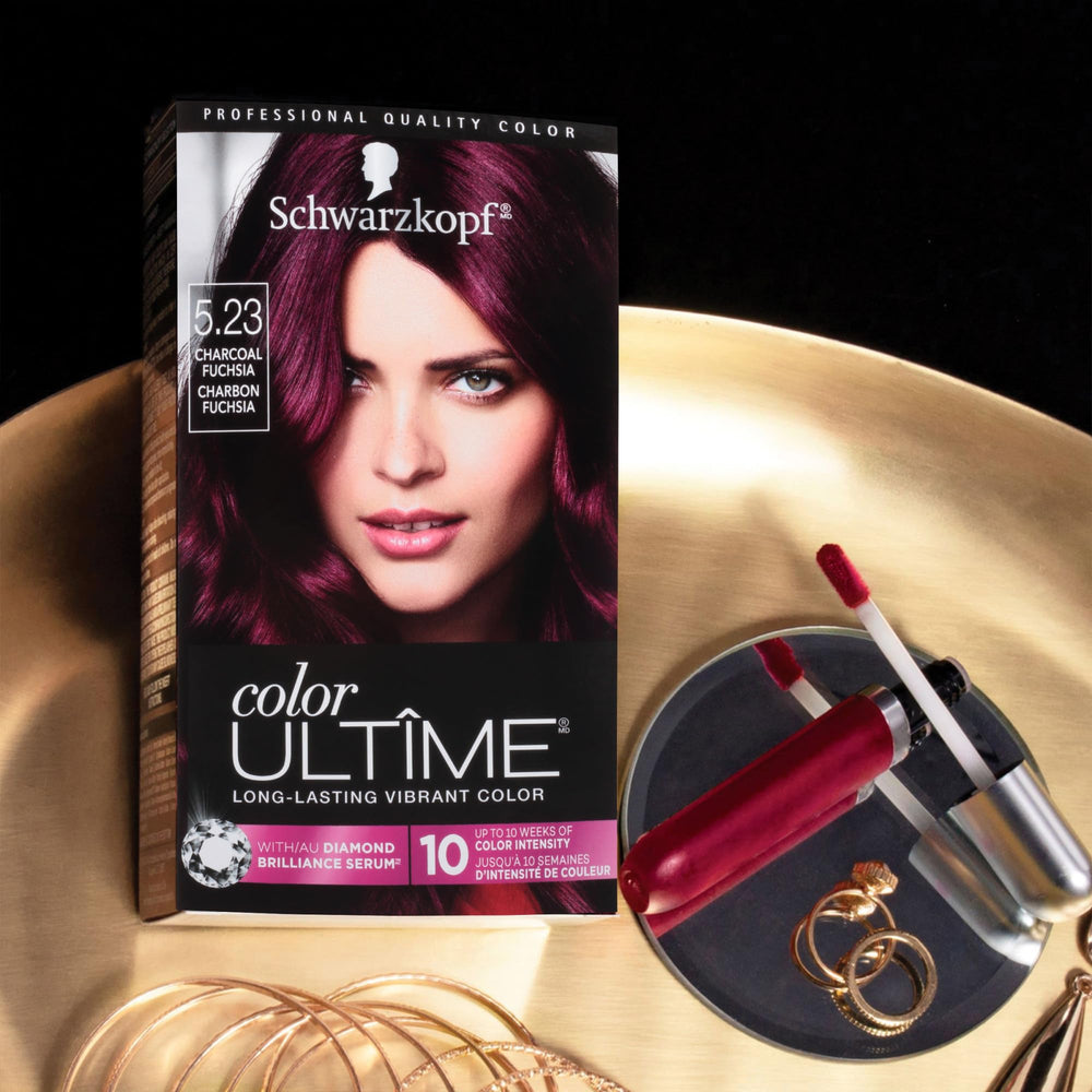 Schwarzkopf Color Ultime conditioner restores softness and seals color after dyeing.