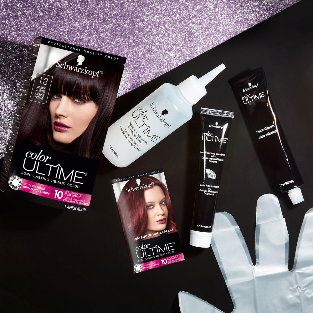 Schwarzkopf Color Ultime developer bottle for precise mixing and lasting color.