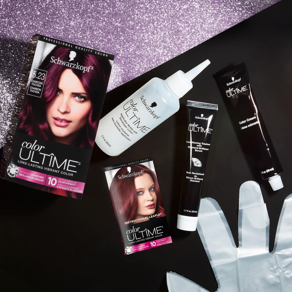 Schwarzkopf Color Ultime gloves keep hands clean during application.