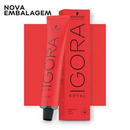 Schwarzkopf Igora Royal application on hair showing even tone across strands.
