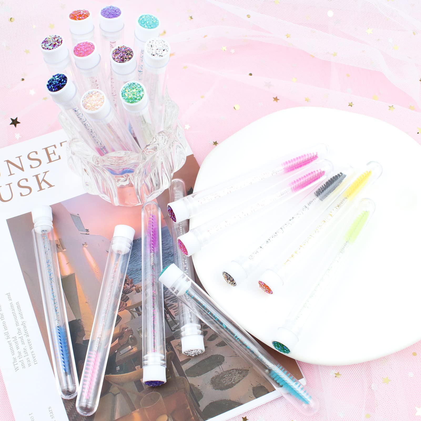 SenRocc makeup applicator set includes versatile tools for lashes and brows.