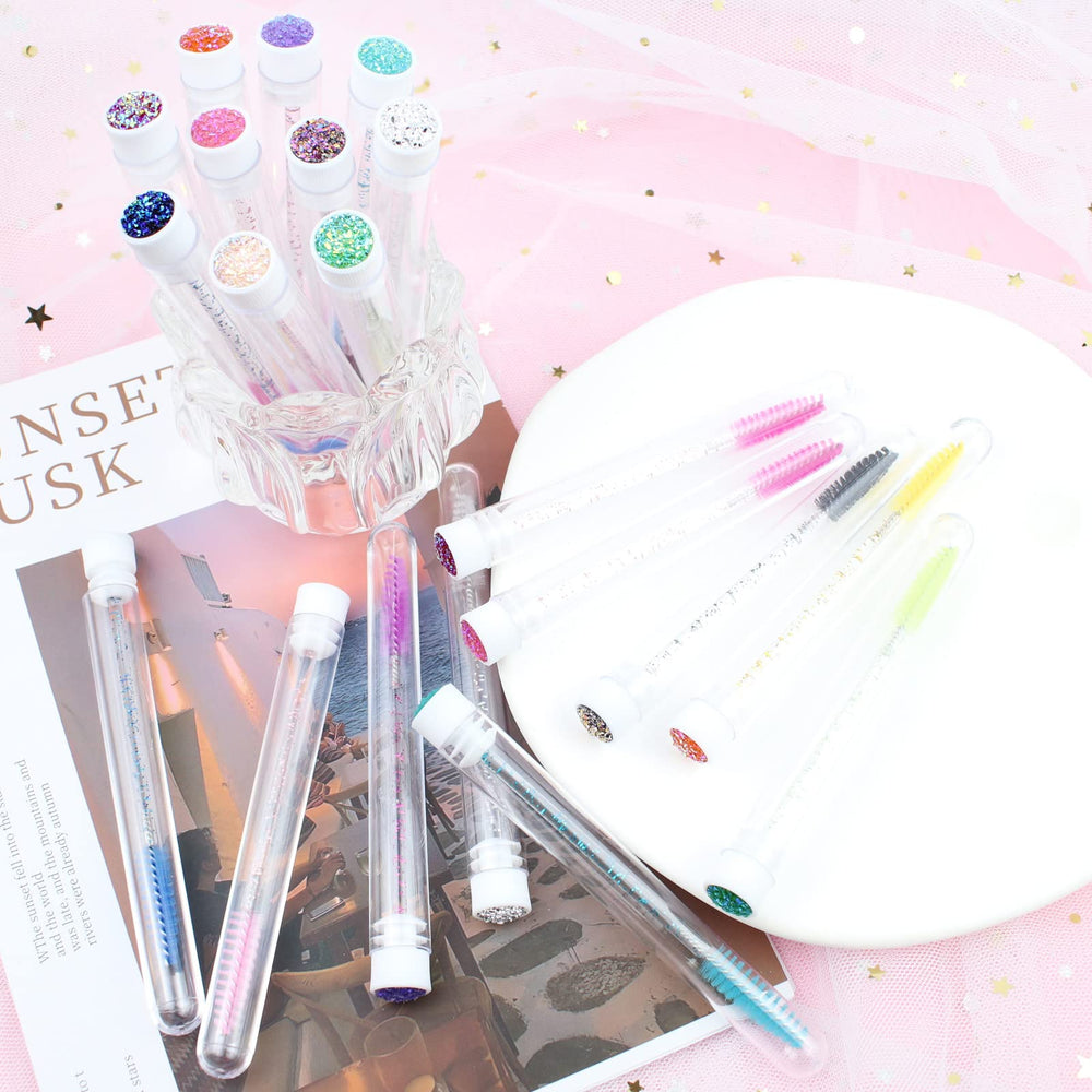 SenRocc makeup applicator set includes versatile tools for lashes and brows.