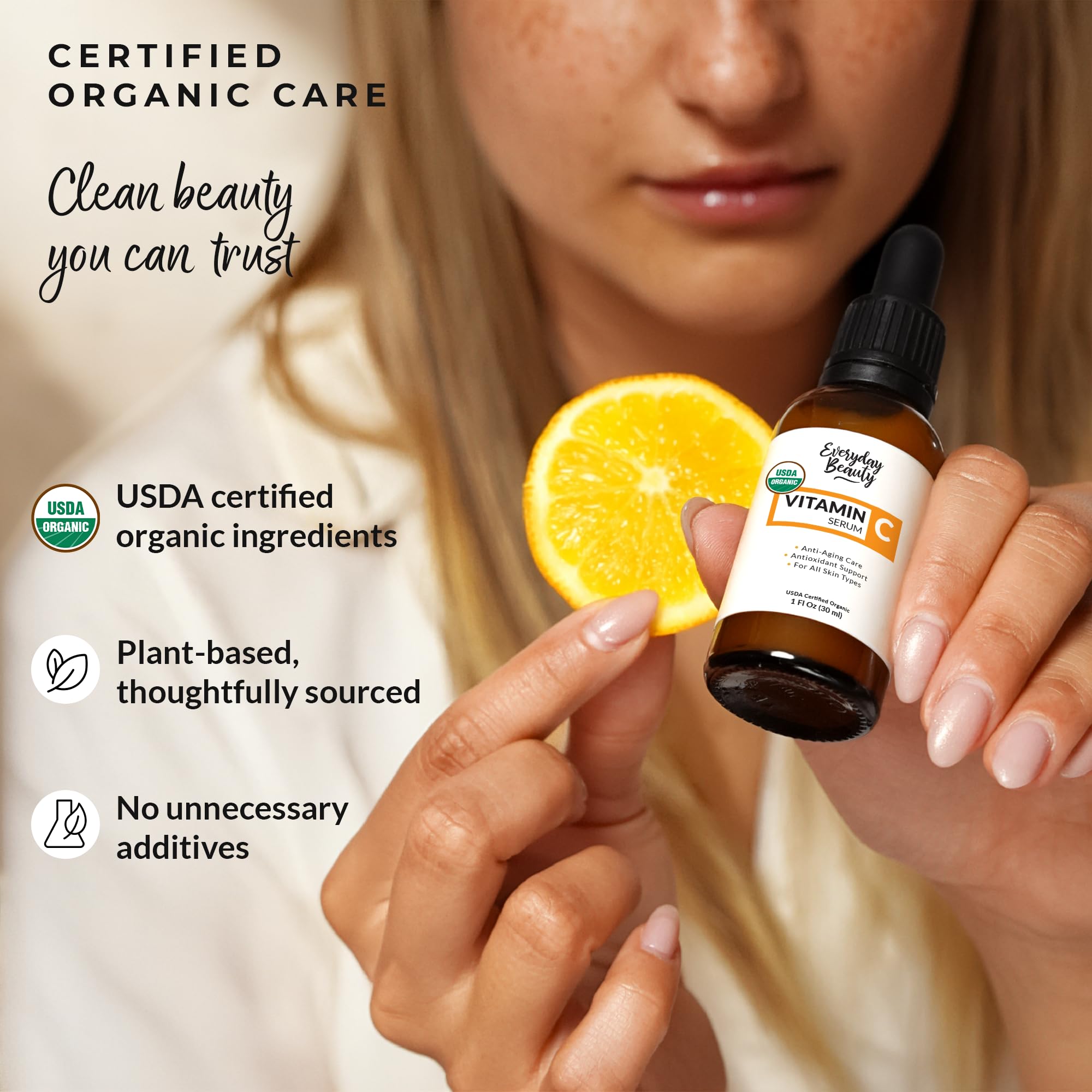 Uso diario del Sérum Vitamina C Orgánico para un aspecto radiante.