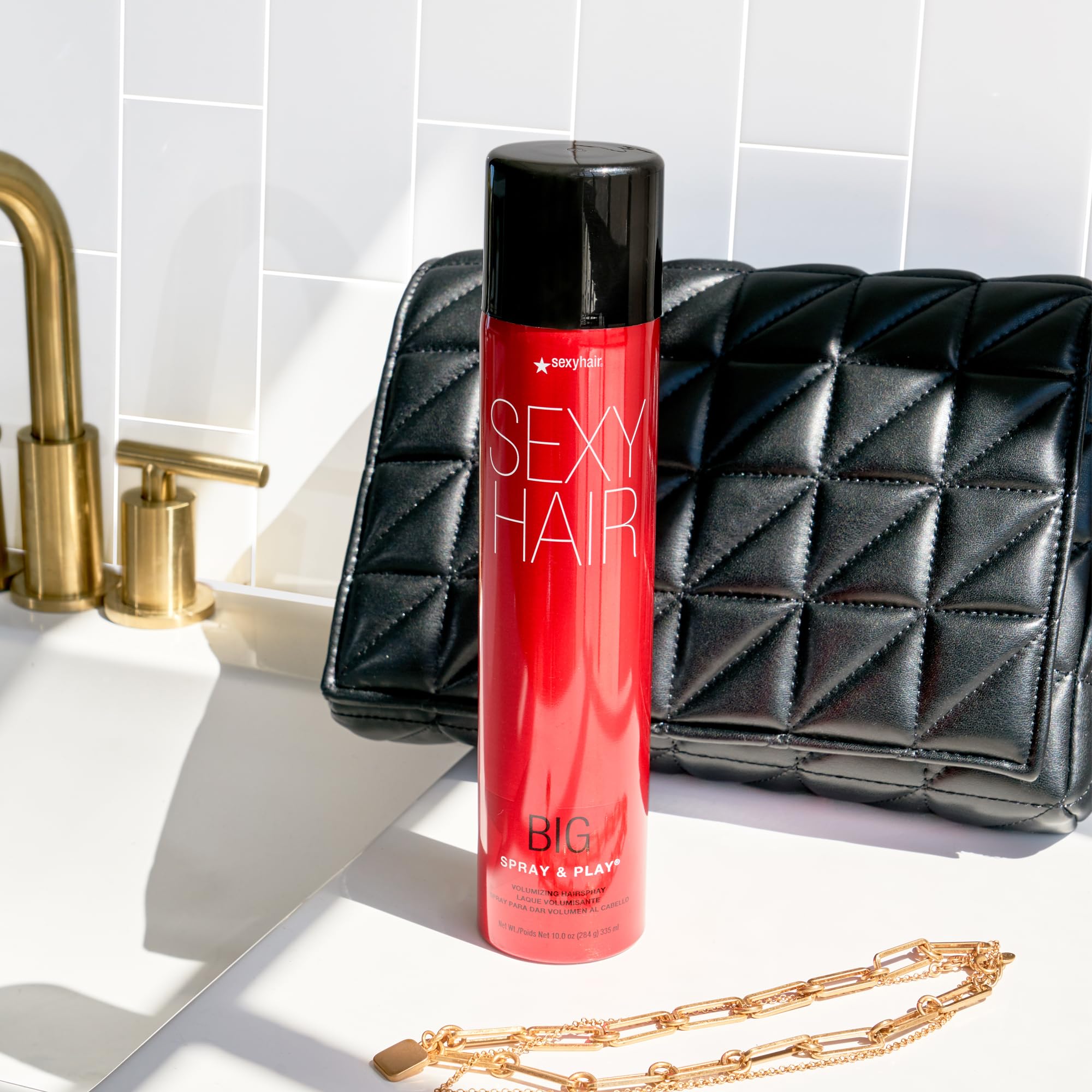 SexyHair Big Spray & Play: control de peinado para estilo duradero.