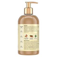 Aplicación del condicionador SheaMoisture para distribución uniforme y desenredado suave