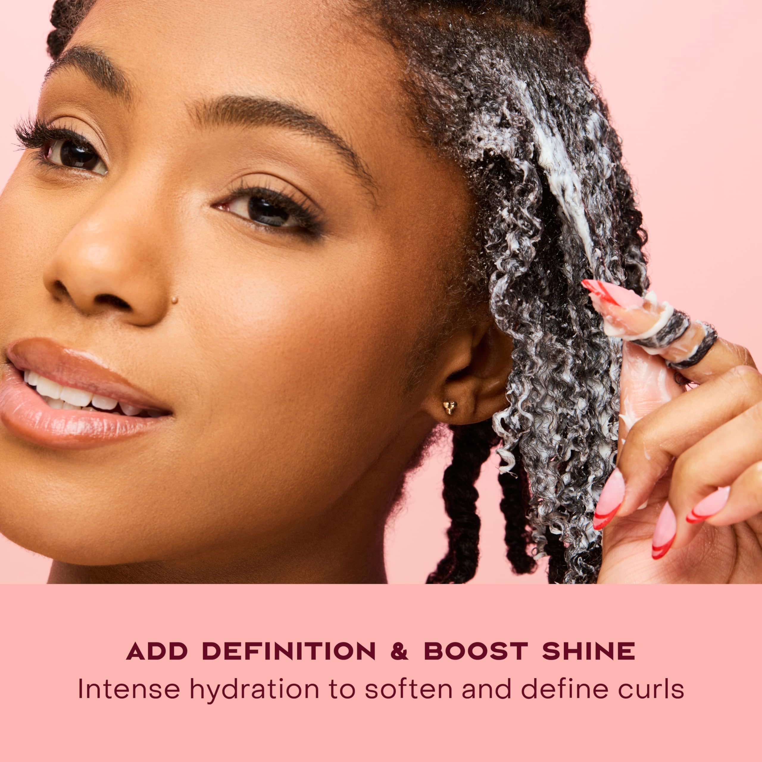 SheaMoisture: definición de rizos con suavidad y control diario.